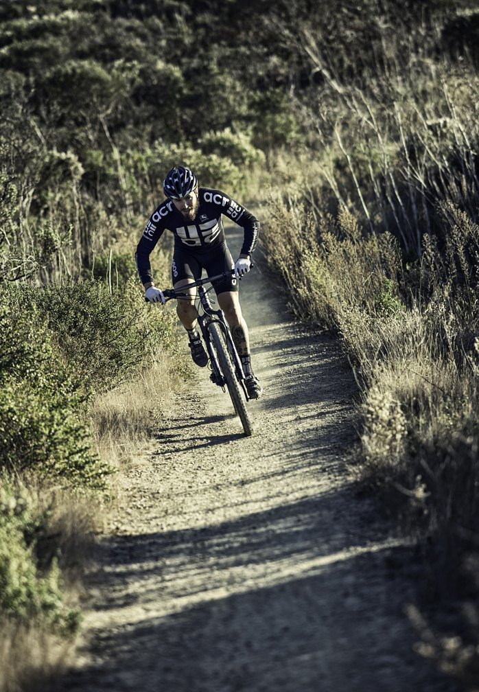 Singletrack aboard the mountain bike